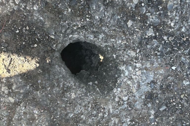 أبطال مهملون.. قصة المقاومة الشعبية في نوى السورية 5 أثر القذيفة