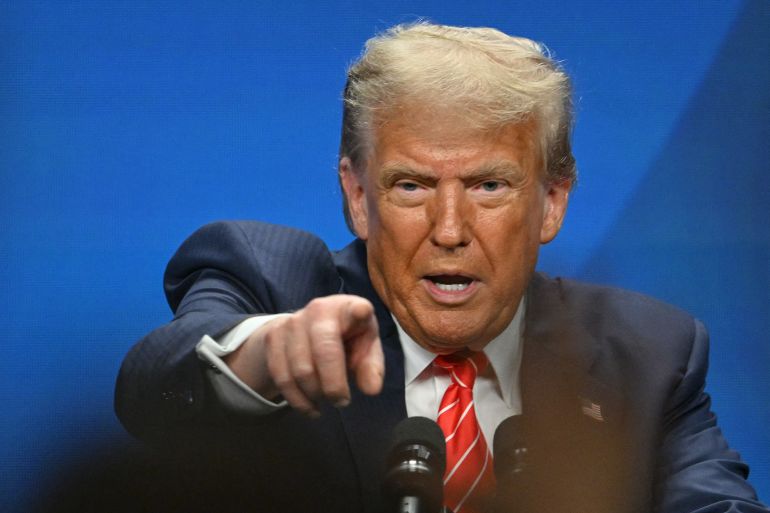 إسرائيل تتوقع جولة جديدة من الحرب مع إيران رغم وقف إطلاق النار 1 TOPSHOT - US President Donald Trump addresses a press conference during a North Atlantic Treaty Organization (NATO) Heads of State and Government summit in The Hague on June 25, 2025.
