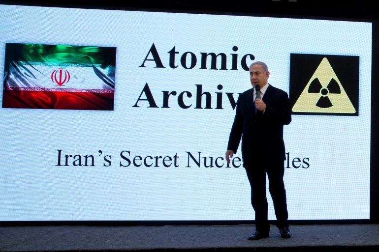 Netanyahu presents material on Iran's purported nuclear programme in Tel Aviv on April 30, 2018. [Sebastian Scheiner/AP Photo]