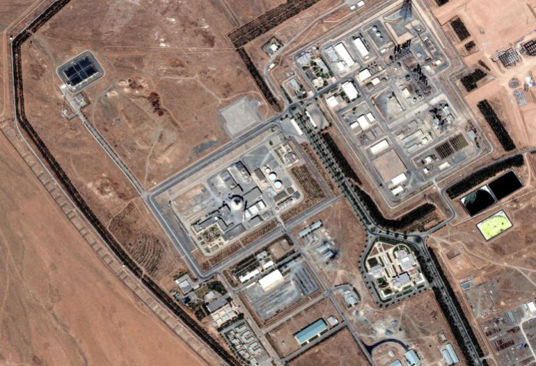 نتنياهو ونووي إيران.. عقدة عمرها ثلاثة عقود 2 A satellite image shows the damaged Arak heavy water reactor facilities, following Israelli airstrikes, in Iran, June 19, 2025. Maxar Technologies/Handout via REUTERS THIS IMAGE HAS BEEN SUPPLIED BY A THIRD PARTY. MANDATORY CREDIT. NO RESALES. NO ARCHIVES. MUST NOT OBSCURE LOGO.