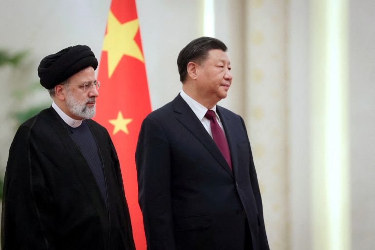 هل يحلق صائد الطائرات الصيني في سماوات إيران قريبا؟ 1 Iranian President Raisi meets Chinese President Xi in Beijing