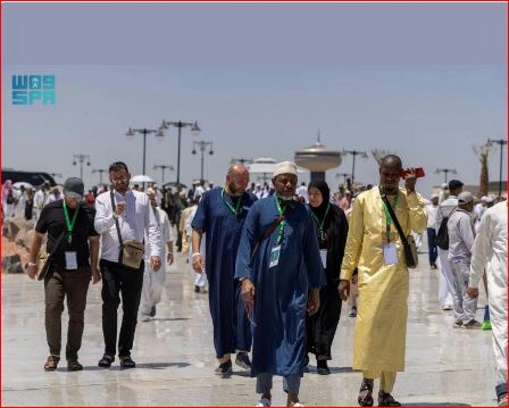 ضيوف برنامج خادم الحرمين الشريفين للحج يزورون جبل أحد ومسجد قباء ajel2F2025 06 112Fdz6idk342FD982D8A8D8A7D8A1