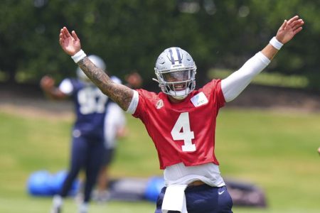 dallas cowboys quarterback dak prescott 105810346 e1749859231755