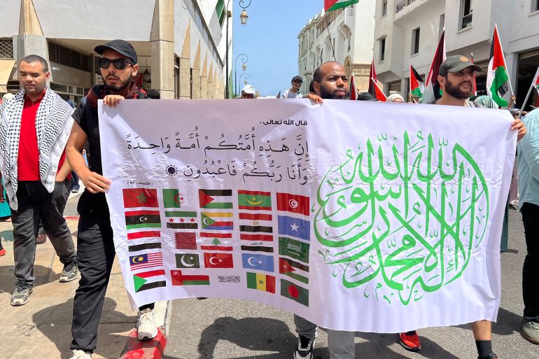 مسيرة شعبية حاشدة في الرباط تنديدا بالعدوان على غزة وإيران 2 شعار مسيرة الرباط " مع وحدة الامة ضد العدوان مع المقاومة حتى التحرير وإسقاط التطبيع