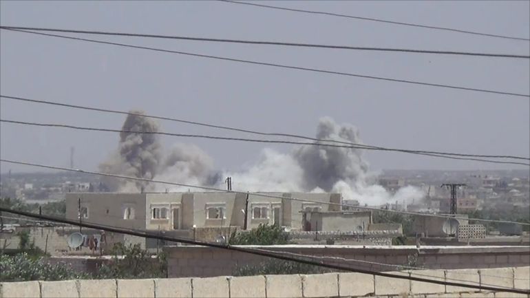 نيويورك تايمز: رحلة عبر مدن سوريا بعد التحرير 5 غارة جوية على تلمنس بريف معرة النعمان