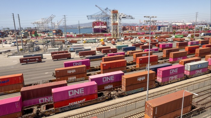 تصدير البضائع الأمريكية تعثر على معظمهم منذ عام 2020 حيث تعطل تعريفة ترامب التجارة https3A2F2Fd1e00ek4ebabms.cloudfront.net2Fproduction2F50b071ed 0adf 4f44 b90b bc30deababae