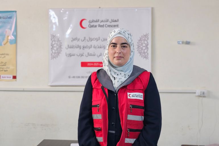 فرق الجوالة القطرية الطبية طوق نجاة للنازحين شمال سوريا 2 كفاء ديبو منسقة التغذية في الهلال الأحمر القطري(الجزيرة نت)