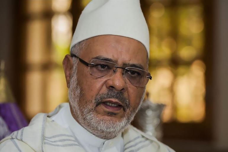 الأكاديمي محمد حصحاص: "مدرسة الرباط" تعكس حوارا فكريا عابرا للتخصصات ومتصلا بالقضايا الإنسانية العالمية 3 د. الريسوني: التطبيع مع إسرائيل خرق ونقض لقضايا وأحكام قطعية في الإسلام