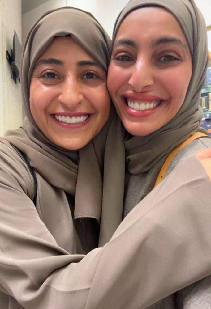 شجون الهاجري وفاطمة الصفي في الحرم المكي.. ظهور مؤثر يهزّ «السوشيال ميديا» 2552710