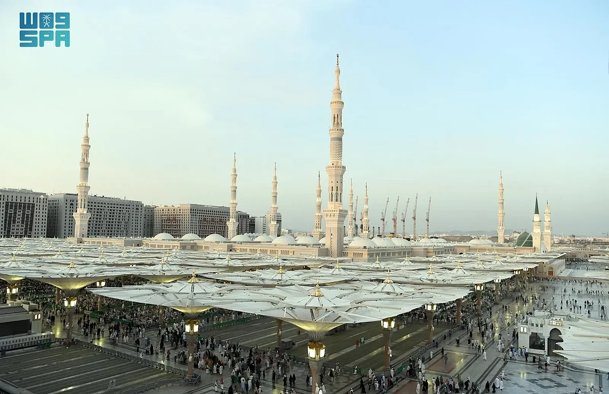 أكثر من 187 ألف مستفيد من مركزي الخدمات الشاملة في ساحات المسجد النبوي 1 u3hG9E6TnfsSIkRmWie8VAR5XT2jiCPGrsZQek9c.webp
