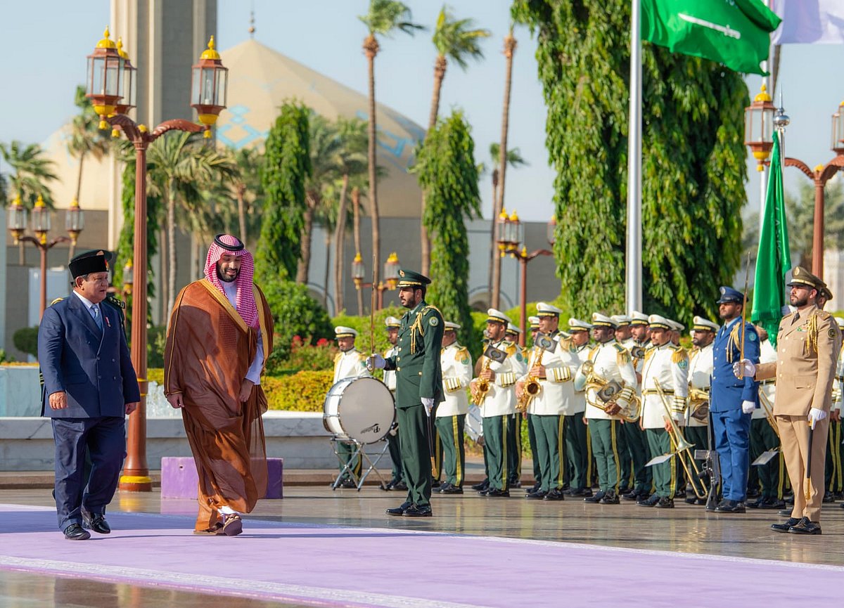 سمو ولي العد 3