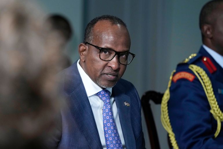 من القوقاز إلى كينيا.. شبكات دولية تنشط في الاتجار بالأعضاء 2 Kenya's Defense Minister Aden Duale speaks during a meeting with Defense Secretary Lloyd Austin at the Pentagon in Washington, Wednesday, Feb. 7, 2024. (AP Photo/Susan Walsh)
