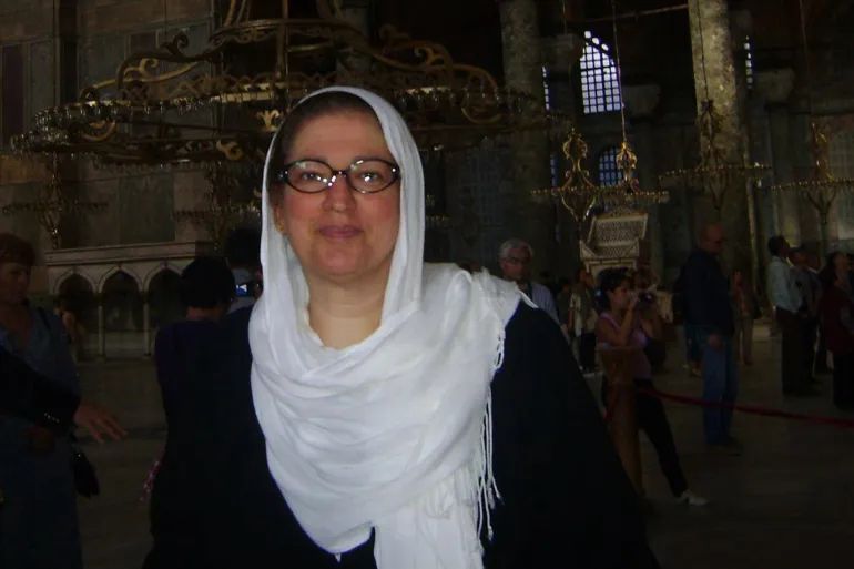 هل تتجاوز الرواية السورية الانقسام لتعيد بناء الذاكرة الوطنية؟ 3 الروائية السورية ابتسام التريسي_ الجزيرة نت_