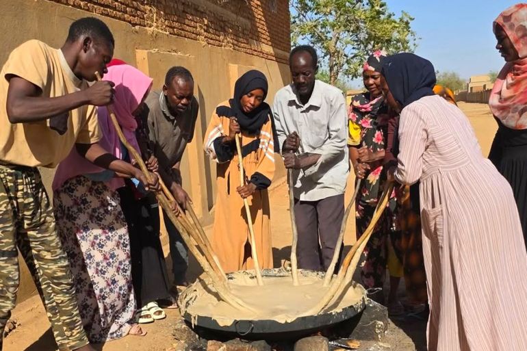 حاكم إقليم دارفور يُحذر من تجدد مخطط لتقسيم السودان 1 معاناة سكان الفاشر