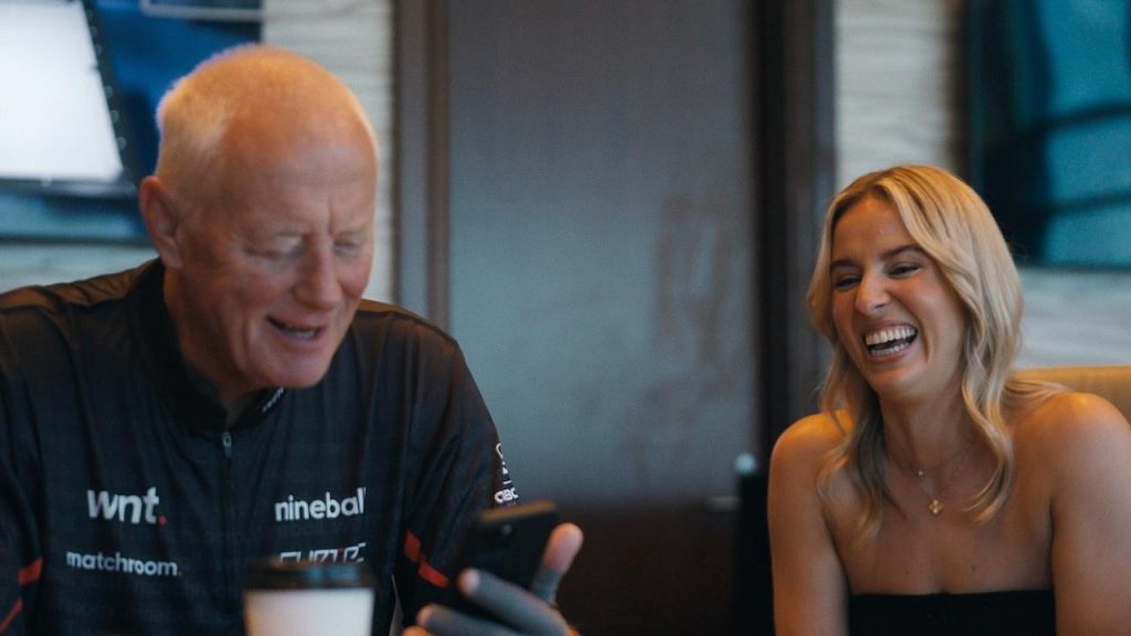 إميلي فريزر خطوات إلى دائرة الضوء في Netflix’s Matchroom: The Greatest Showmen 1758131805 0x0