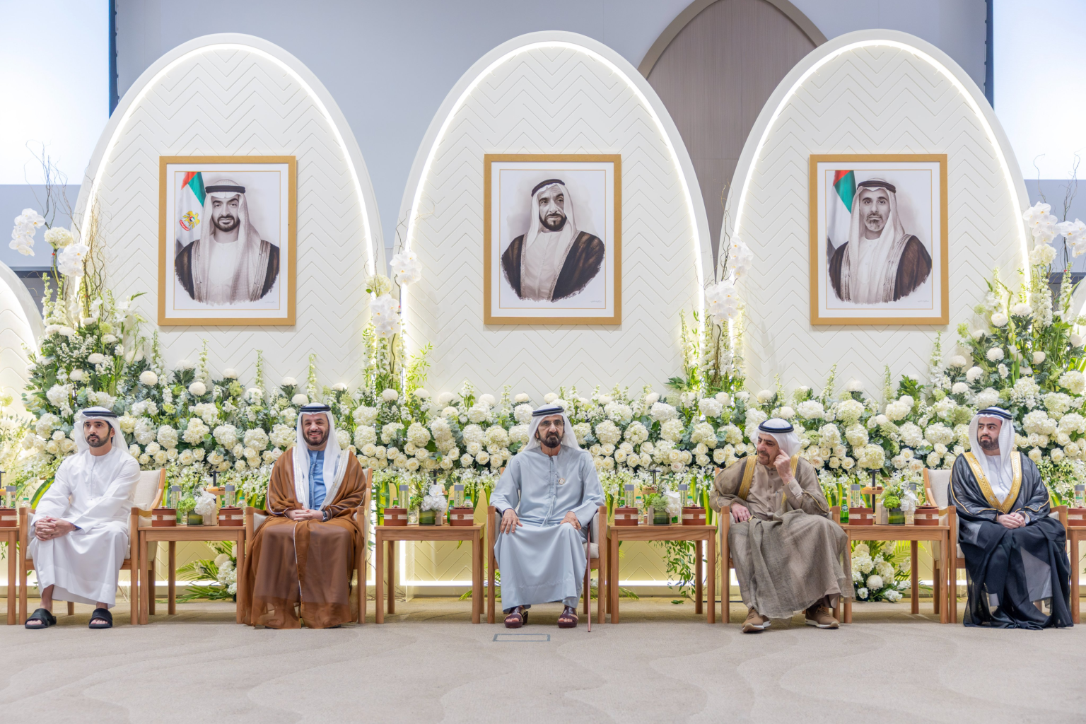 محمد بن راشد يحضر أفراح البناي والزرعوني والخوري 1761486120 image