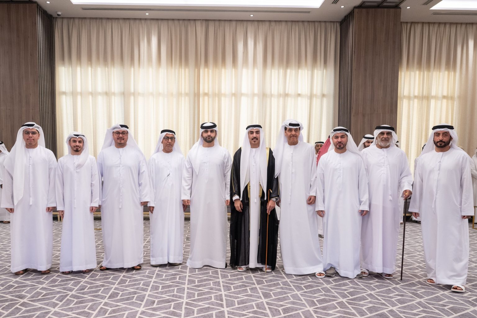 منصور بن محمد يحضر أفراح المرزوقي والحمادي 1761503346 image