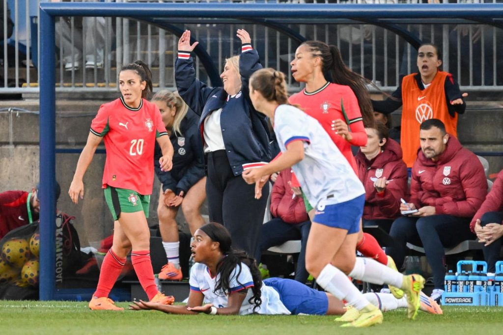 لم يتم اختيار أي لاعب من USWNT لتشكيلة FIFPro للسيدات العالمية للسنة الثانية 1761576841 0x0