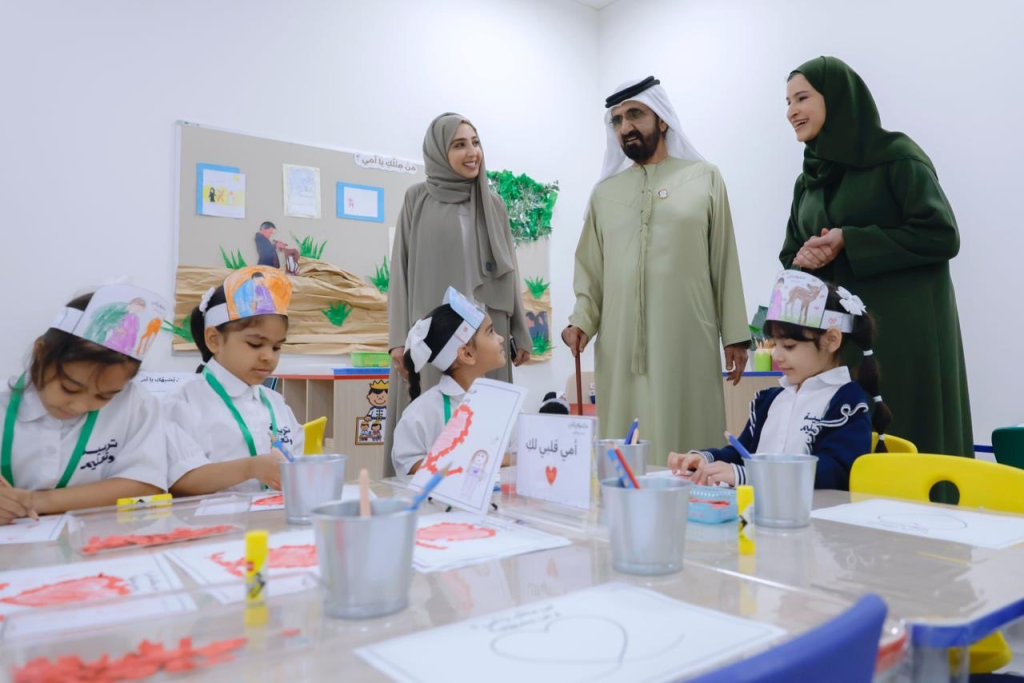 محمد بن راشد: الهوية الوطنية جزء من اليوم الدراسي.. مدارسنا اليوم هي مستقبلنا غداً 1761658492 image