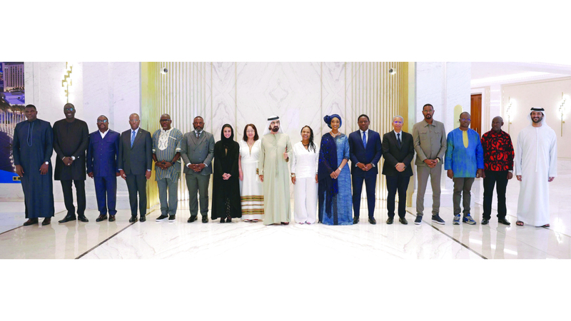 محمد بن راشد: 6 مليارات دولار و70 ألف فرصة عمل ثمار «قمة الإمارات وإفريقيا» 1761700326 image