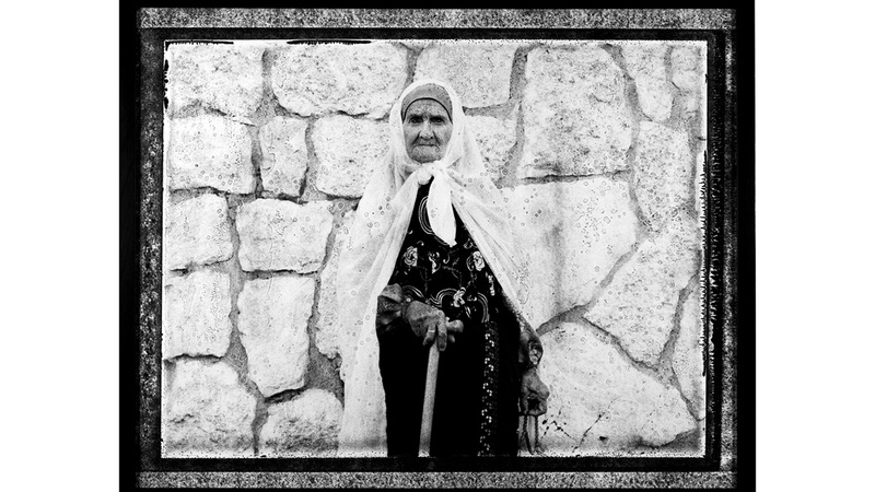 50عملاً فوتوغرافياً في معرض «حارسات الصور» 1761795838 image