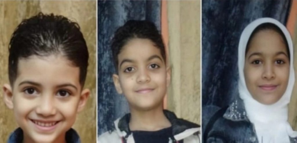 مصر: الأب يفجر مفاجأة في جنازة الأم والأطفال الثلاثة ضحايا حادثة «فيصل» 2605483