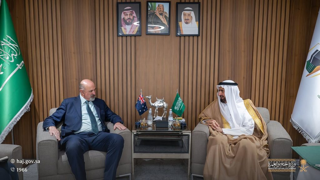 الربيعة يبحث شؤون الحجاج والمعتمرين الأستراليين مع السفير الأسترالي ajel2F2025 10 242Fiebkj1di2FG4CdclGXkAAQVC