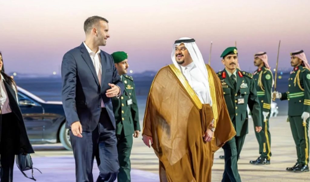 رئيس وزراء الجبل الأسود يصل إلى الرياض وفي مقدمة مستقبليه نائب أمير الرياض ajel2F2025 10 252Fdmsyt7672FCapture