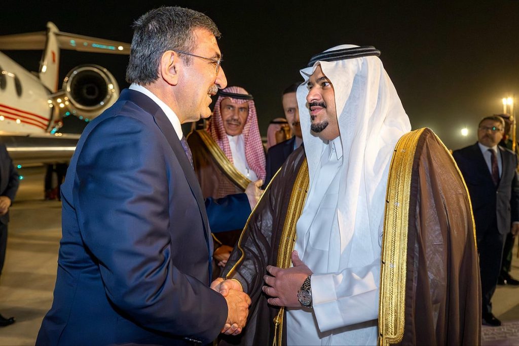 نائب الرئيس التركي يصل الرياض للمشاركة في منتدى مبادرة مستقبل الاستثمار ajel2F2025 10 272Fz8nbrdg52FG4Sfd4iWAAAB8eM