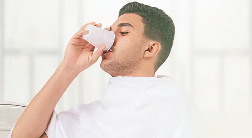 «شؤون الحرمين» تحث ضيوف الرحمن على تجنّب تعبئة عبوات من ماء زمزم ajel2F2025 10 282F5xxb8cde2FD8B2D985D8B2D985.avif