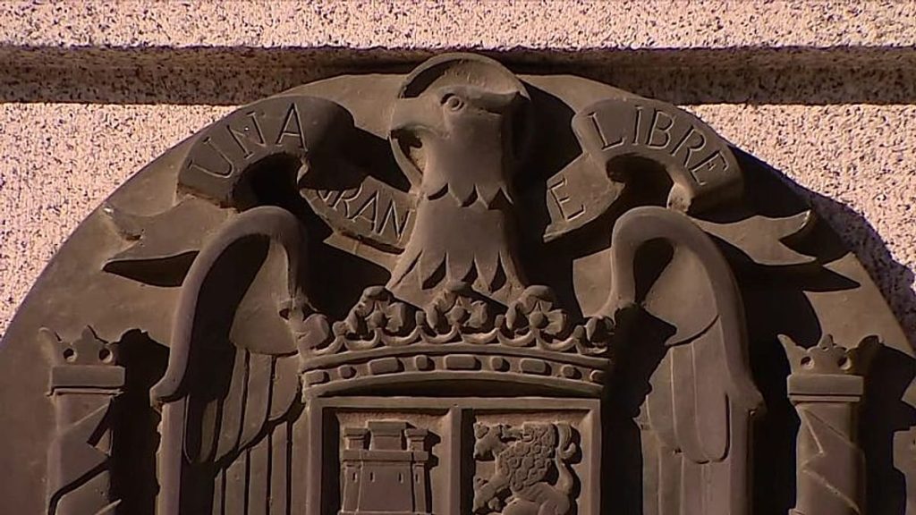 إسبانيا توافق على مرسوم إزالة “آثار فرانكو” 1200x675 cmsv2 42ce6a23 8cf0 5d99 a6e7 91faada9ba68 9553270