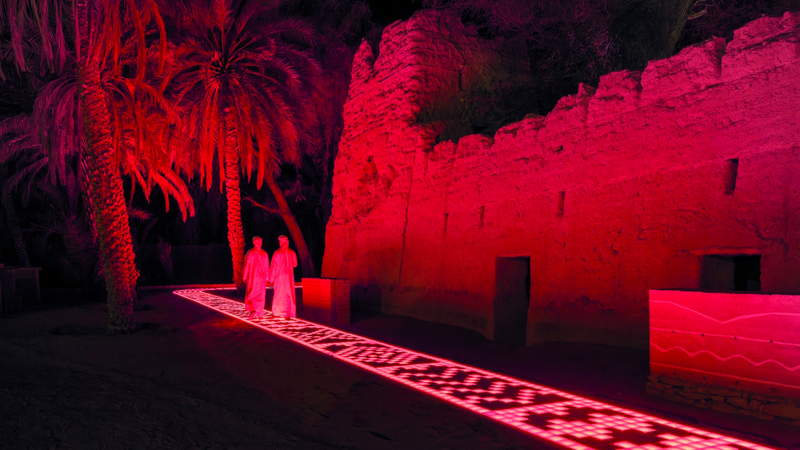 «منار أبوظبي» يضيء مواقع العين المدرجة على لائحة التراث العالمي 1762310027 image