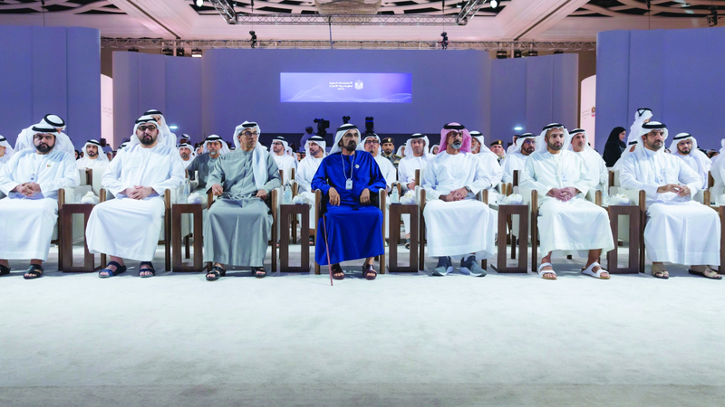 محمد بن راشد: نعمل بروح الاتحاد وبتوجيهات محمد بن زايد نحو تحقيق أولوياتنا الوطنية 1762392978 image