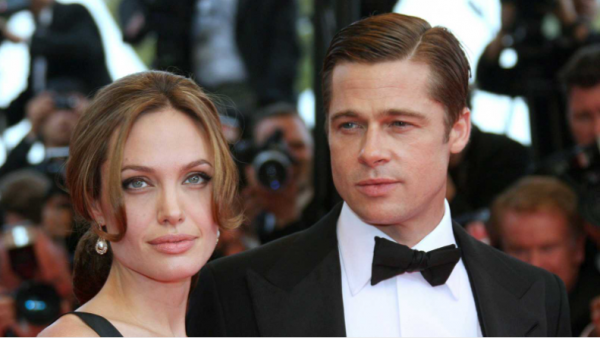 بعد 12 سنة زواج وسنة طلاق .. براد بيت يطالب أنجلينا جولي بفتح “إيميلاتها” ! 1762416282 image