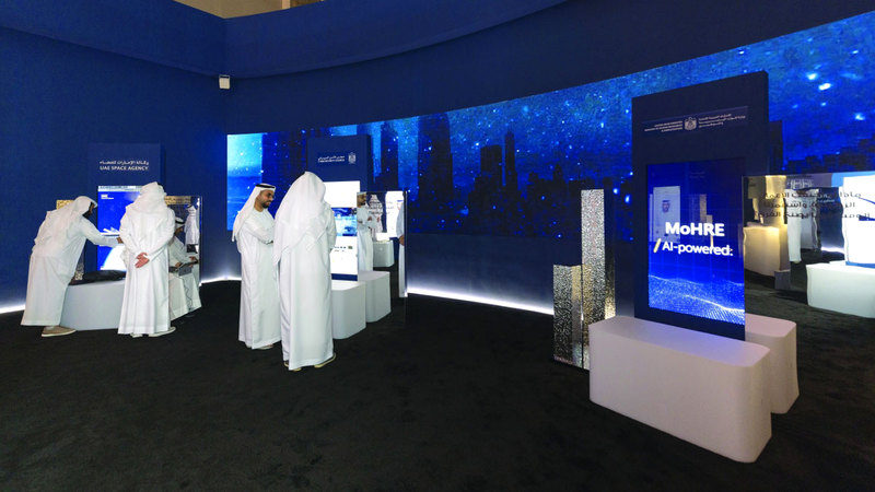 معرض الذكاء الاصطناعي يعرّف بمشاريع حكومية مبتكرة 1762477059 image