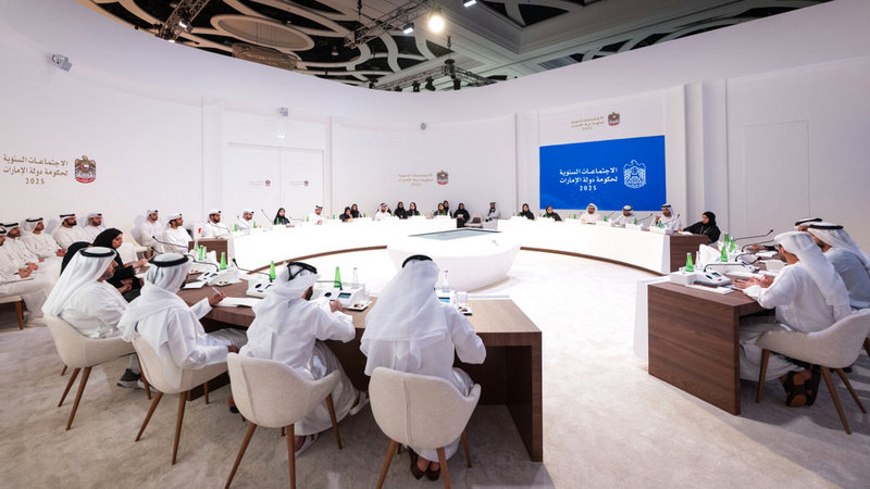 حوارات استراتيجية تناقش تشجيع الشباب على الزواج الواعي و«الصحة الإنجابية» واستدامة الأسرة الإماراتية 1762486840 image