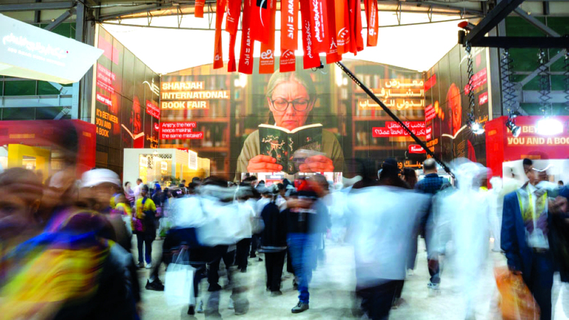 حاكم الشارقة يوجّه بتخصيص 4.5 ملايين درهم لتزويد مكتبات الإمارة بإصدارات «معرض الكتاب» 1762653246 image