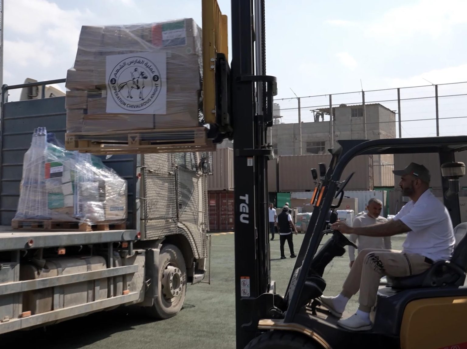 الإمارات تدعم المرافق الصحية في غزة بأدوية ومستلزمات طبية 1762697683 image