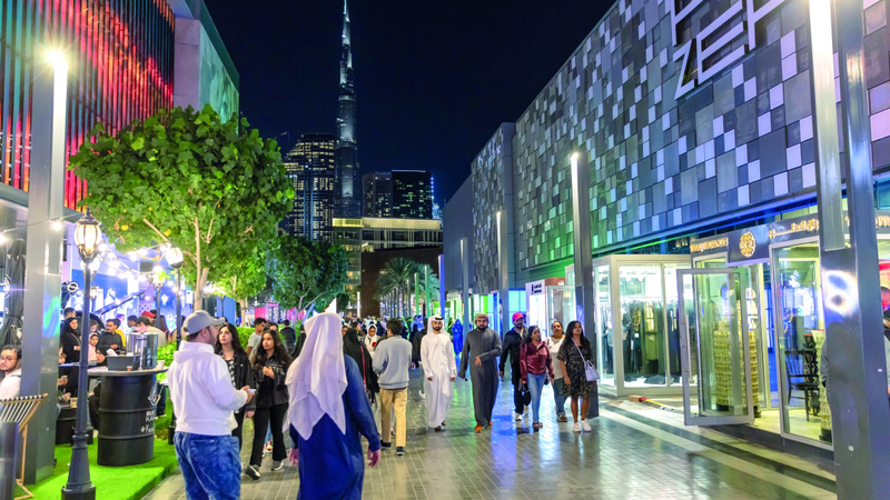 عدد سكان دبي يرتفع 17.66 ألف نسمة خلال شهر 1763073289 image