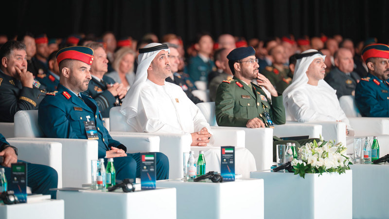 100وفد رسمي عالمي في مؤتمر دبي الدولي لقادة القوات الجوية 1763339707 image