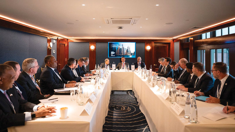 غرف دبي تنظِّم طاولة نقاش لدعم حركة الاستثمار والتجارة مع أميركا 1763341819 image