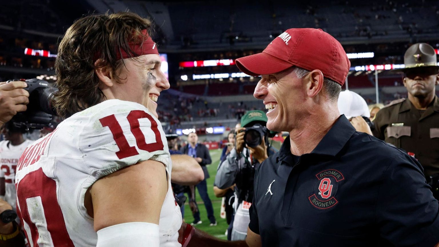 بقيادة أوكلاهوما، تقدم لجنة الأوراق المالية والبورصة (SEC) دراما من نوع التصفيات في نوفمبر 1763356384 0x0