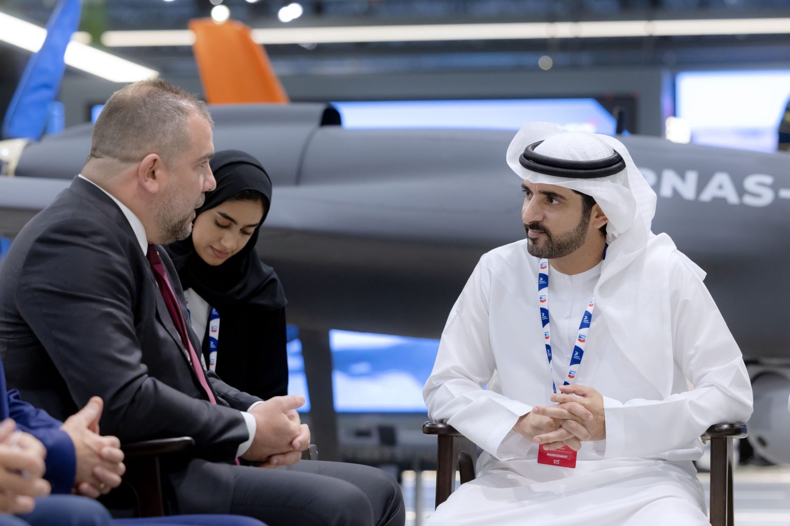 حمدان بن محمد يبحث مع وزير الدفاع في مونتينغرو مستقبل التعاون بين البلدين 1763406181 image