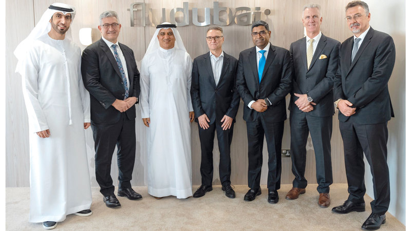 «فلاي دبي» توقّع اتفاقية لشراء 60 محركاً لدعم «الرحلات الطويلة» 1763442515 image