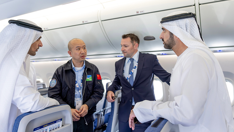 حمدان بن محمد: تجمّع أكبر المصنّعين بقطاع الطيران في دبي برهان على مكانتها العالمية 1763516461 image