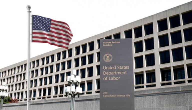 ارتفاع معدل البطالة في الولايات المتحدة رغم تجاوز التوظيف للتوقعات 1763654727 image