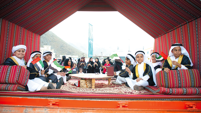 مدرج خورفكان جاهز لأوبريت «نبض الوطن» 1764207776 image