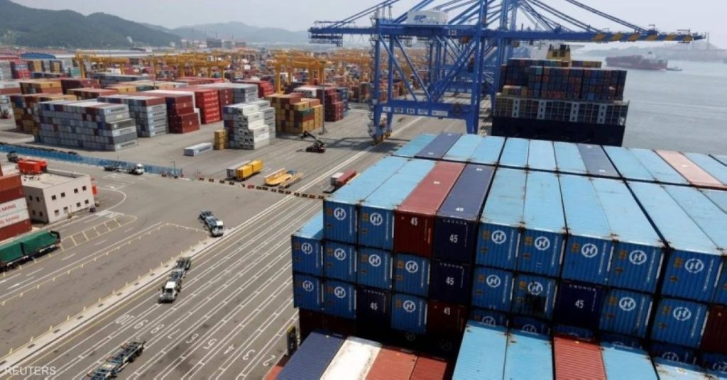 ارتفاع صادرات كوريا الجنوبية بنسبة 3.6% في أكتوبر 2607374