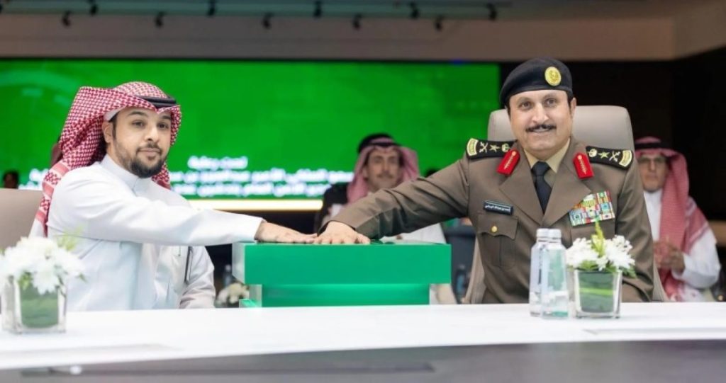 الفريق البسامي يدشّن خدمات محفظة لوحات المركبات الرقمية عبر منصة أبشر 2609388