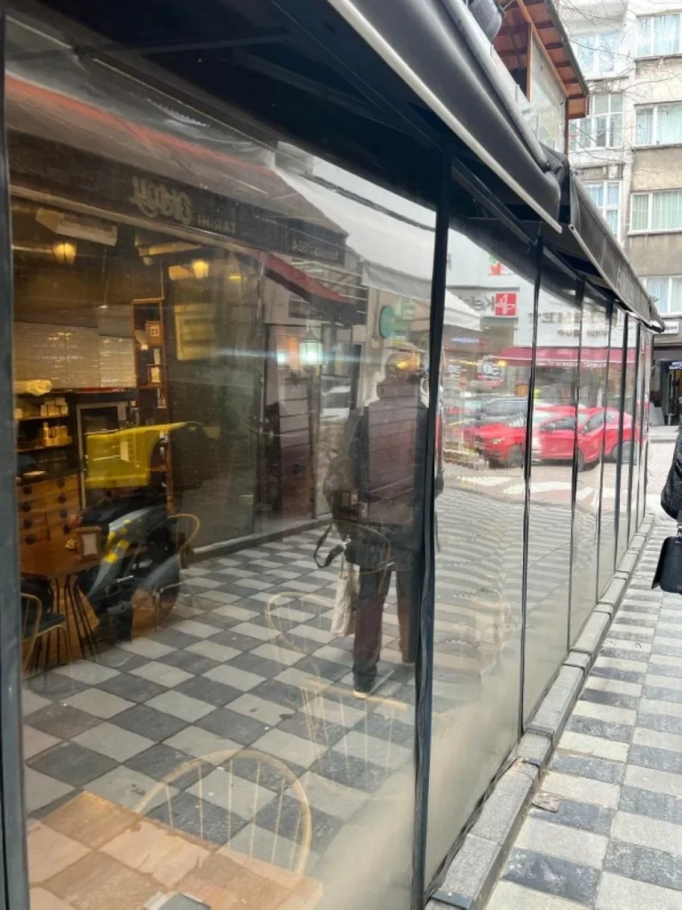 فاتورة «جنونية» تهز تركيا.. بائع معجنات يطالب زبائنه بـ7 آلاف ليرة ! – أخبار السعودية 2610830.webp